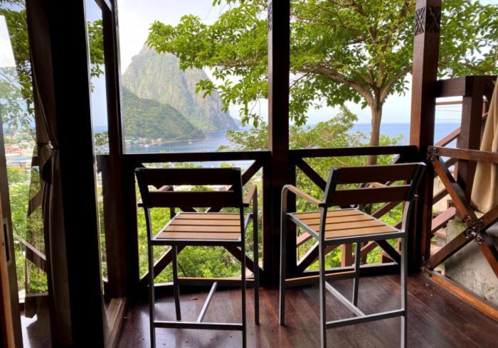 Green Fig Resort & Spa Soufrière エクステリア 写真