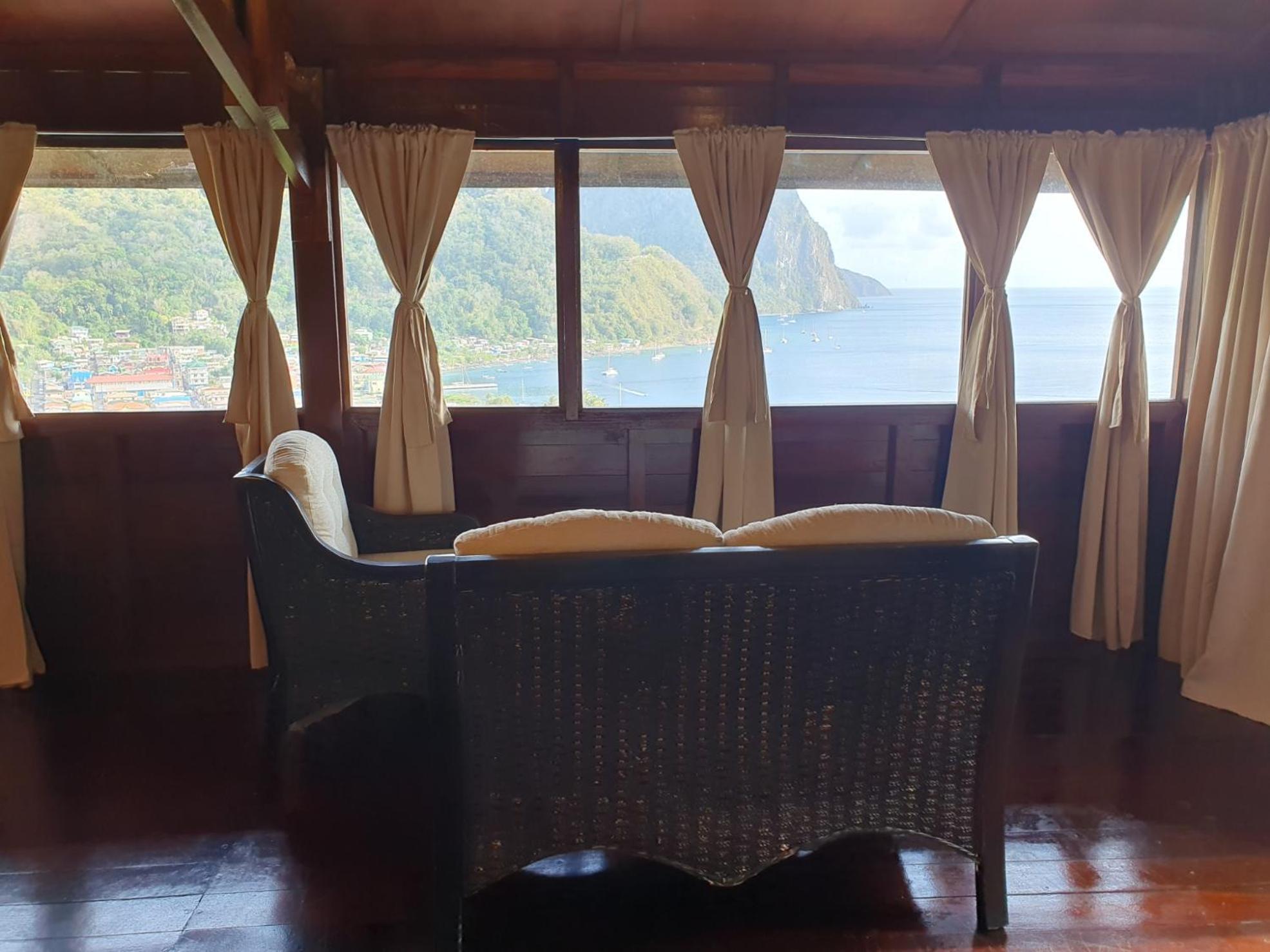 Green Fig Resort & Spa Soufrière エクステリア 写真